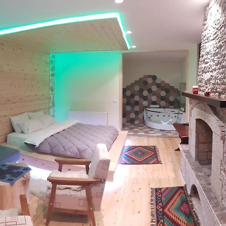 Hotel Pashuta Voskopojë Zewnętrze zdjęcie