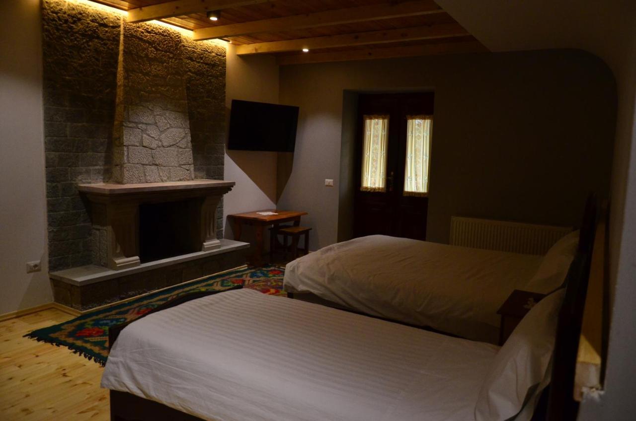 Hotel Pashuta Voskopojë Zewnętrze zdjęcie